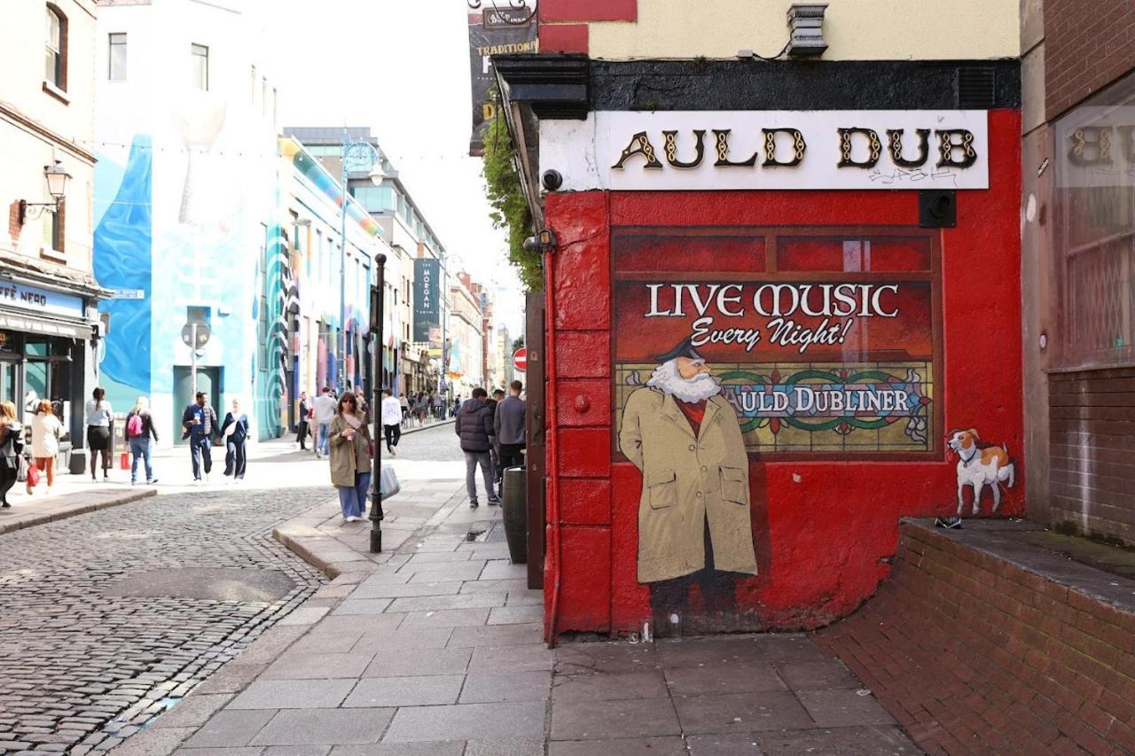 The Auld Dubliner Hotel Bagian luar foto